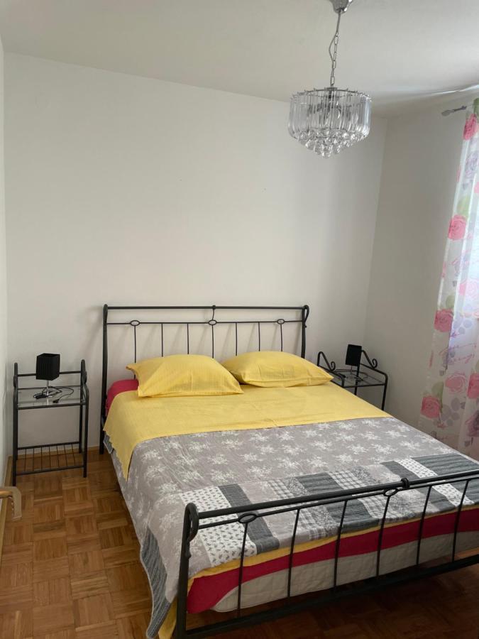 Apartments Antonija Punta Skala Next To Falkensteiner Resort ペトルチャネ エクステリア 写真
