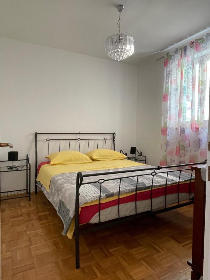 Apartments Antonija Punta Skala Next To Falkensteiner Resort ペトルチャネ エクステリア 写真
