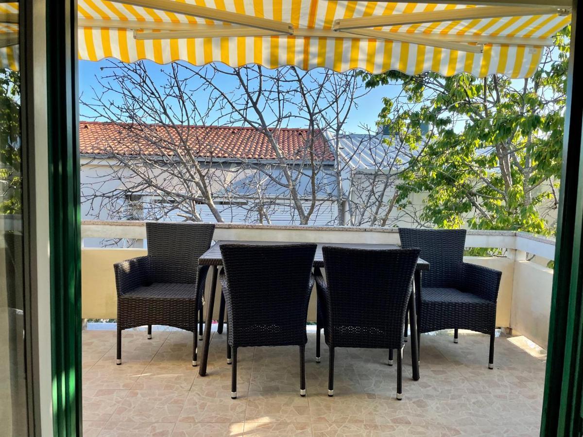 Apartments Antonija Punta Skala Next To Falkensteiner Resort ペトルチャネ エクステリア 写真